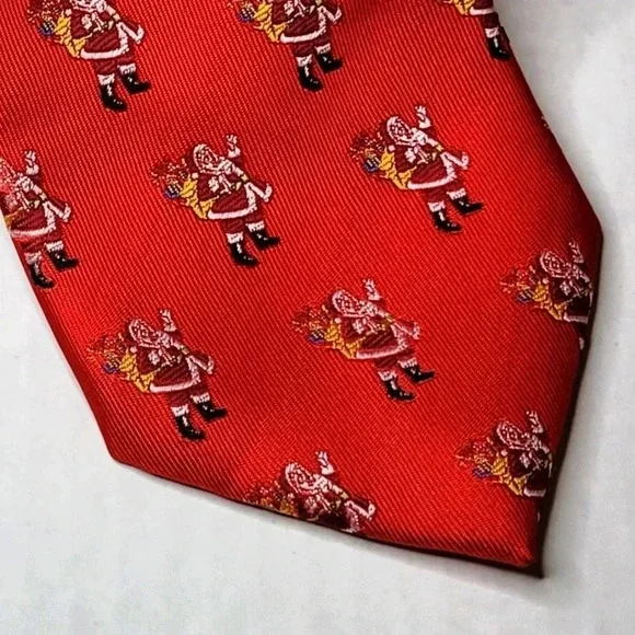 HALLMARK Men's Holiday Santa Clause Necktie - Picture 2 of 7